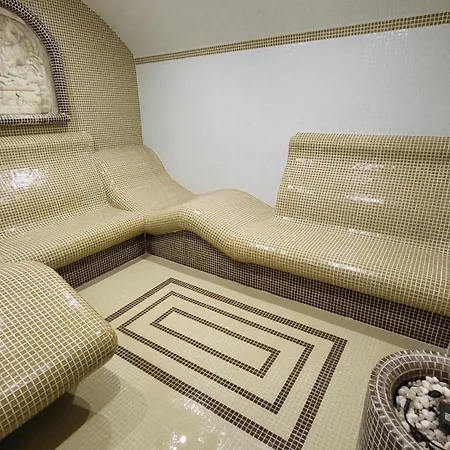 Panorama Family Hotel 3*