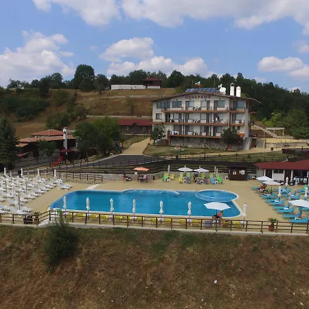 Panorama Family Hotel 3*