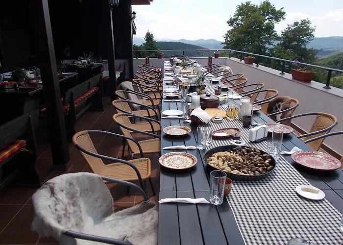 Panorama Family Hotel 3*