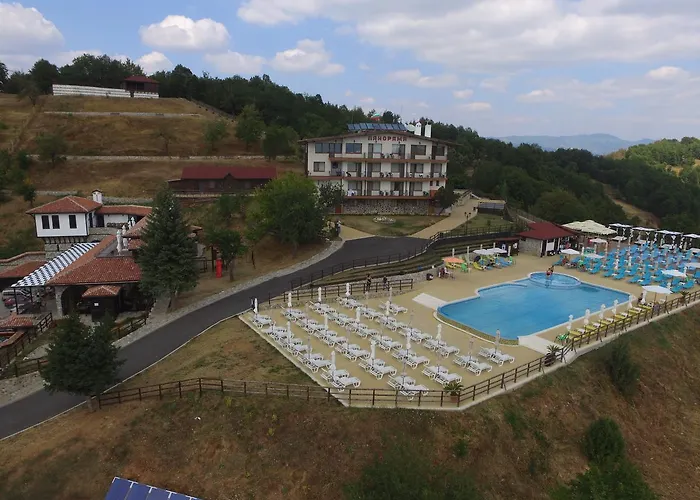 Panorama Family Hotel 3*